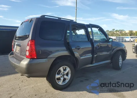 2005 Mazda Tribute I z USA, uszkodzony, nr VIN 4F2YZ02Z15KM39790